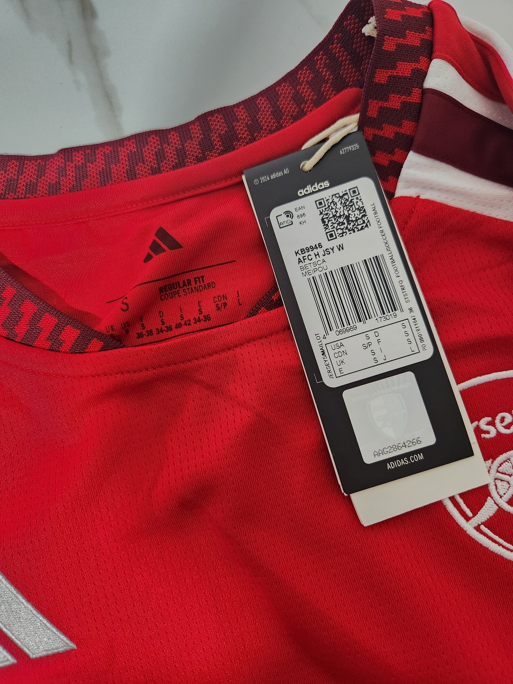 adidas Arsenal Red and White Men's Football Jersey - Picture 7 of 8